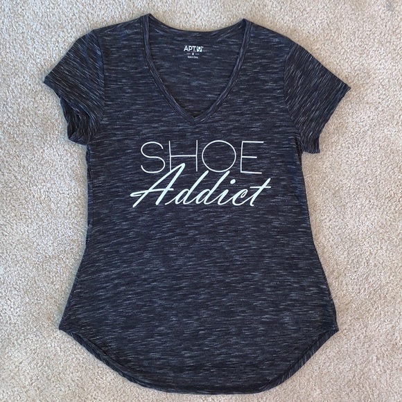 Shoe Addict Graphic T-shirt, Apt. 9, Size Medium - Picture 11 of 11